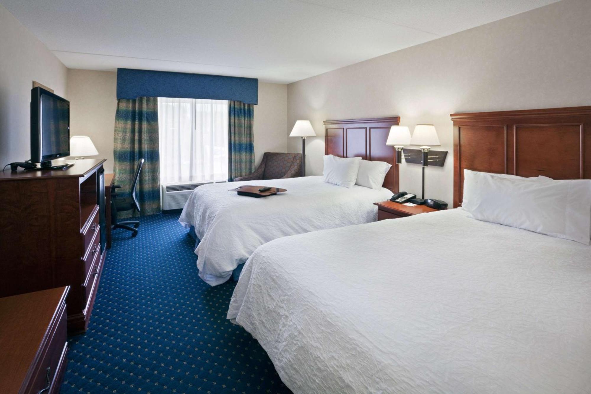 Hampton Inn Clifton Park Exterior foto